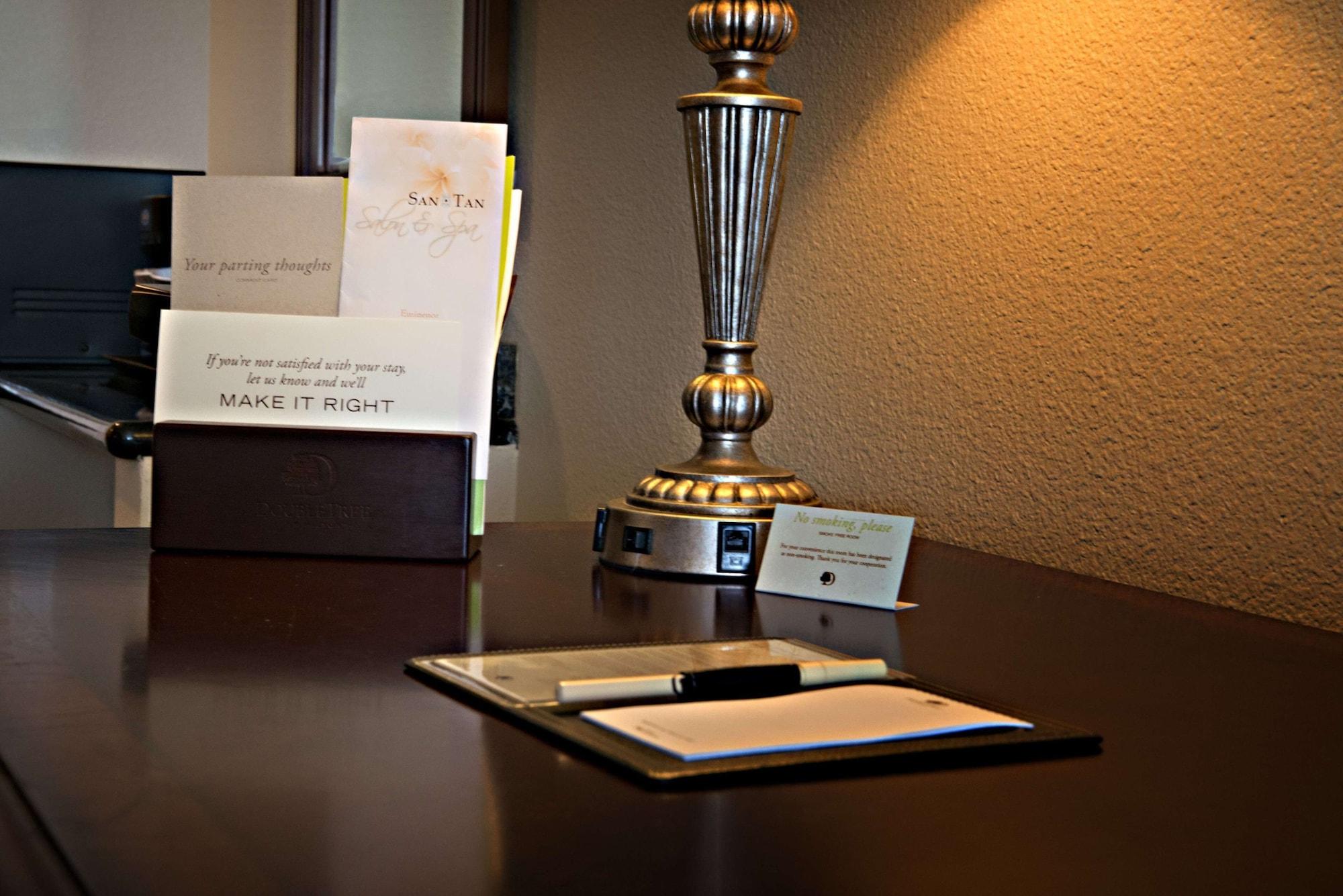 Doubletree By Hilton Phoenix-Gilbert Esterno foto