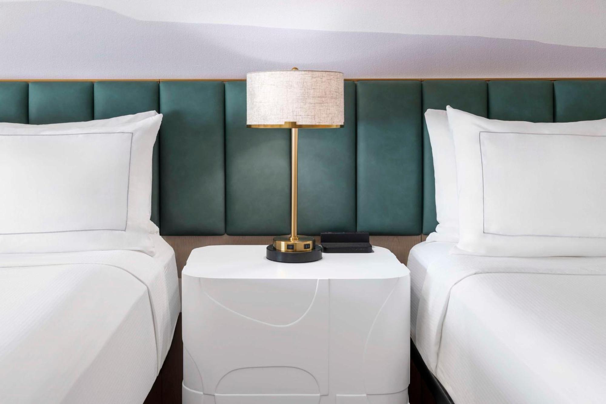 Doubletree By Hilton Phoenix-Gilbert Esterno foto