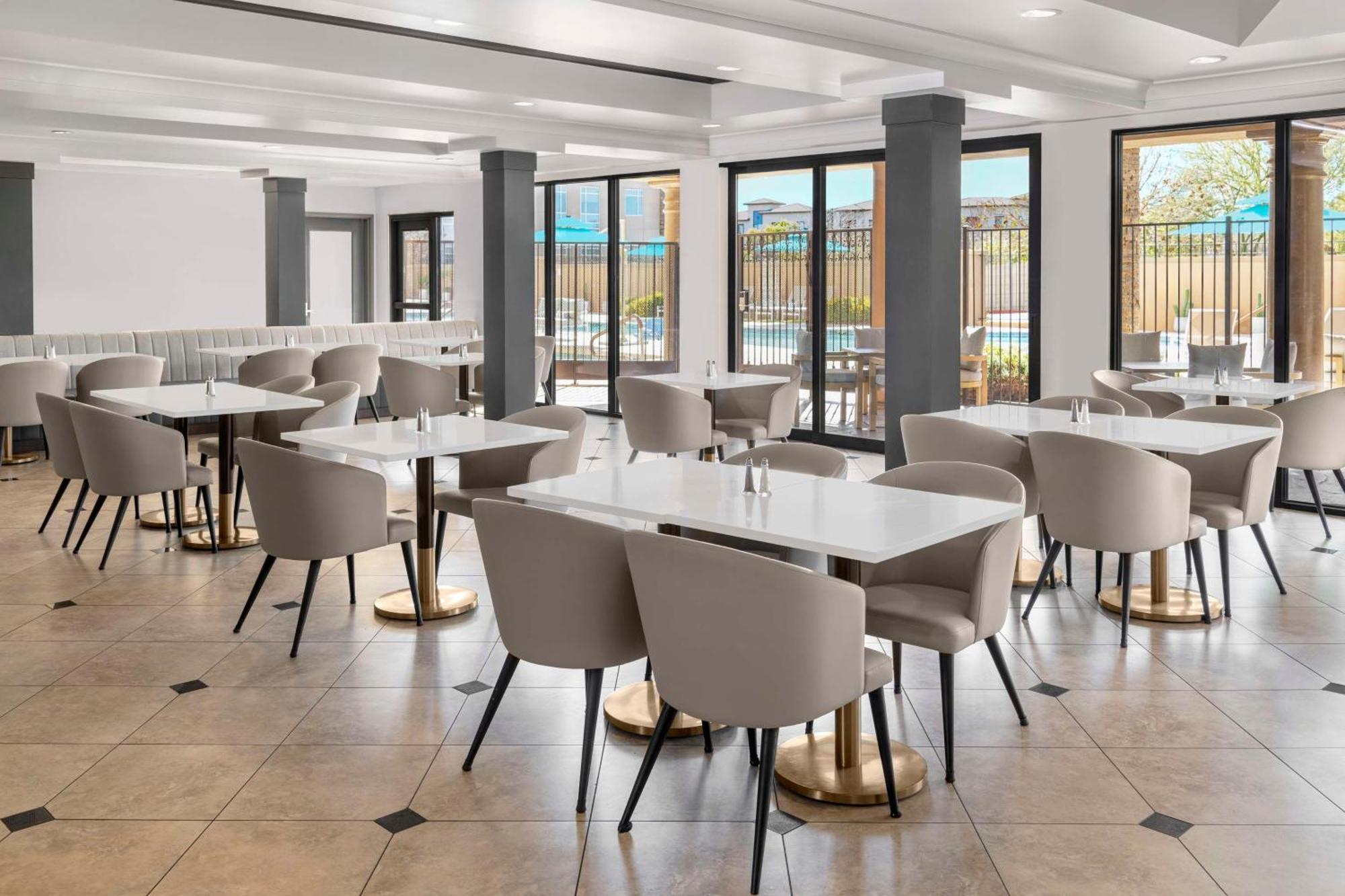 Doubletree By Hilton Phoenix-Gilbert Esterno foto